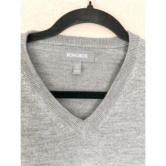 Bonobos Merino Wool V-Neck Sweater, Size Medium - Picture 4 of 6